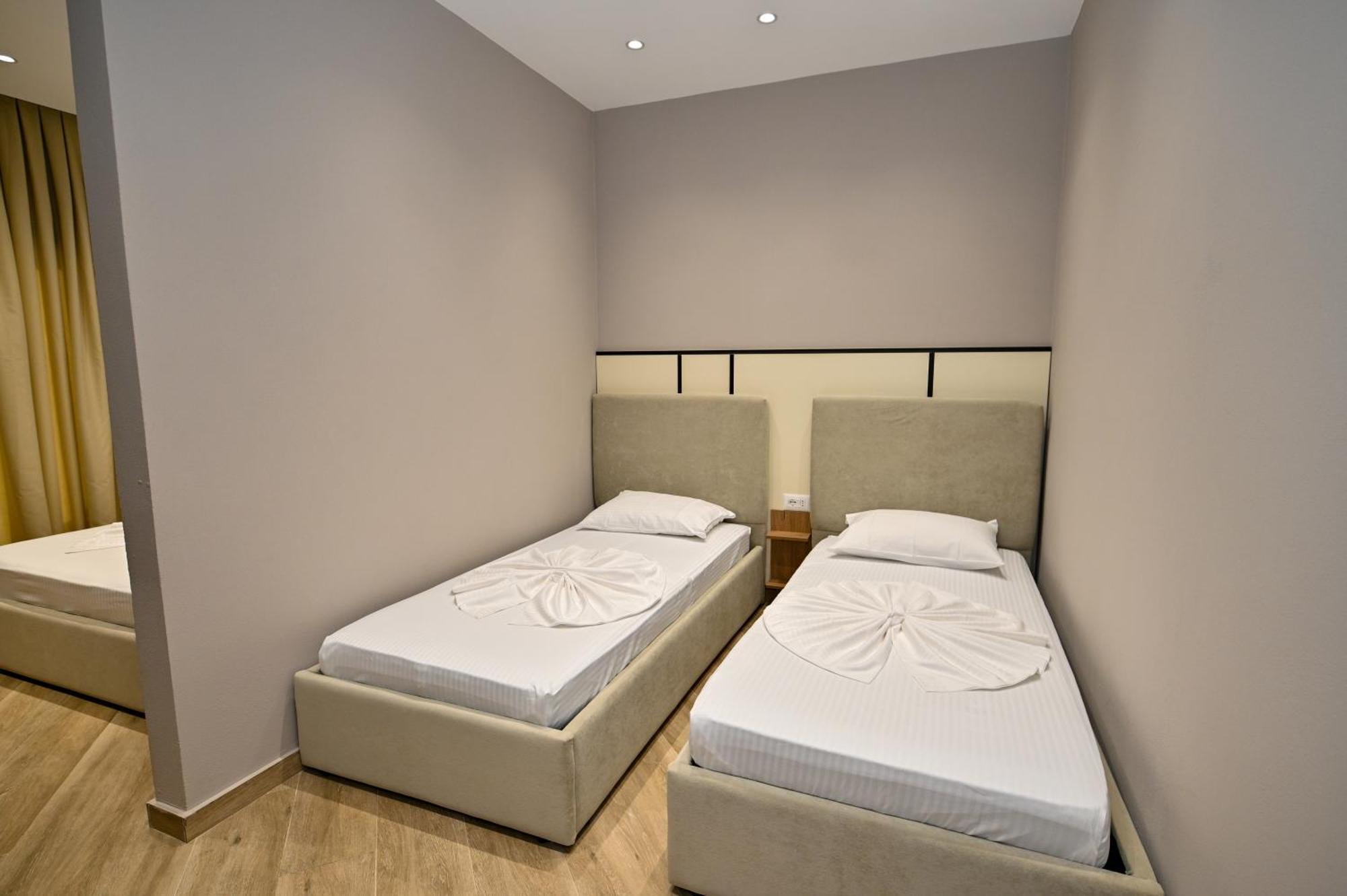 Monduro Hotel Durrës Værelse billede