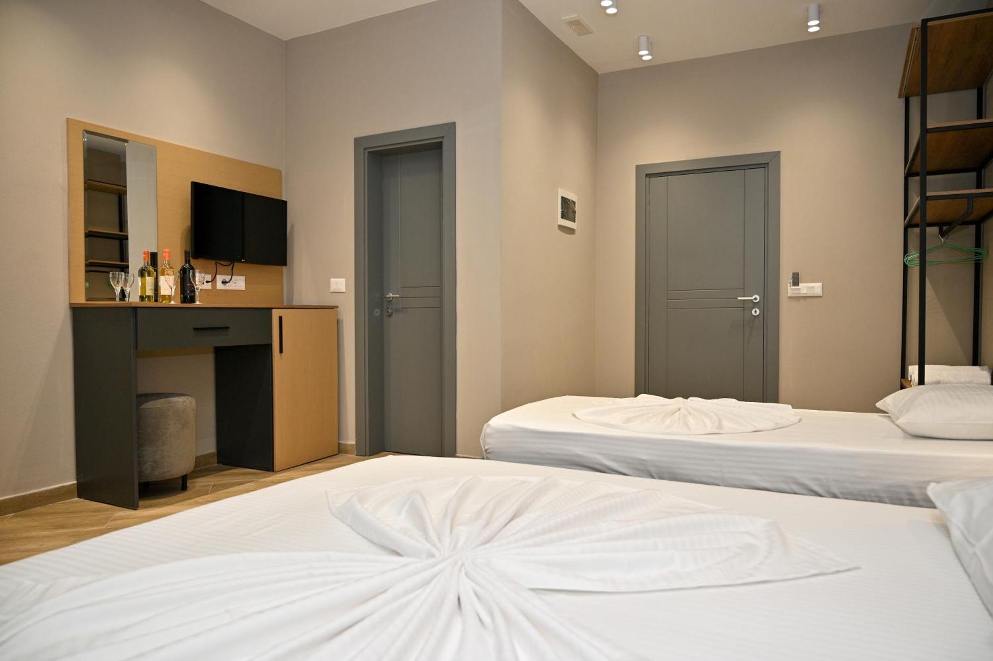 Monduro Hotel Durrës Værelse billede