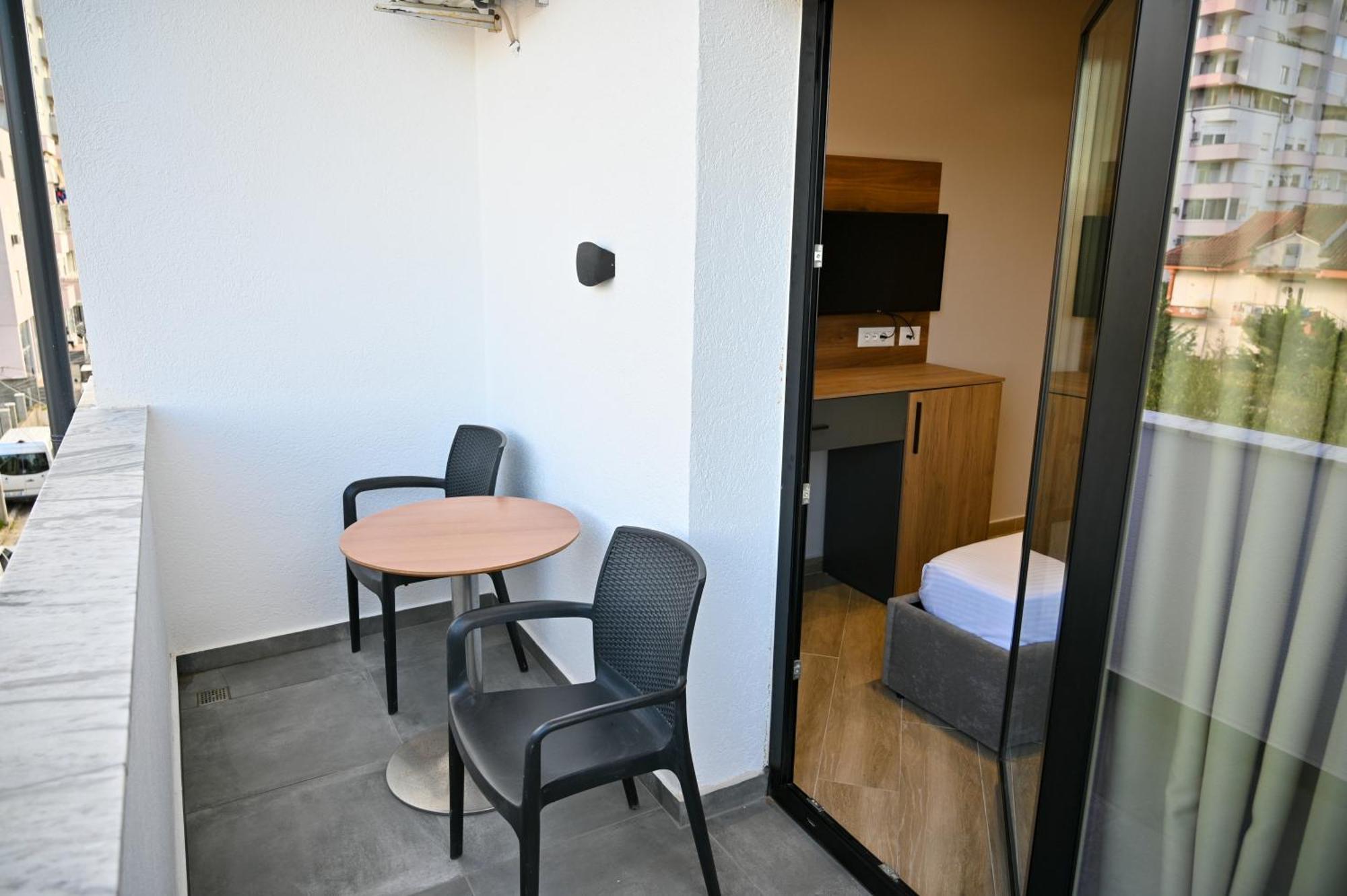 Monduro Hotel Durrës Værelse billede