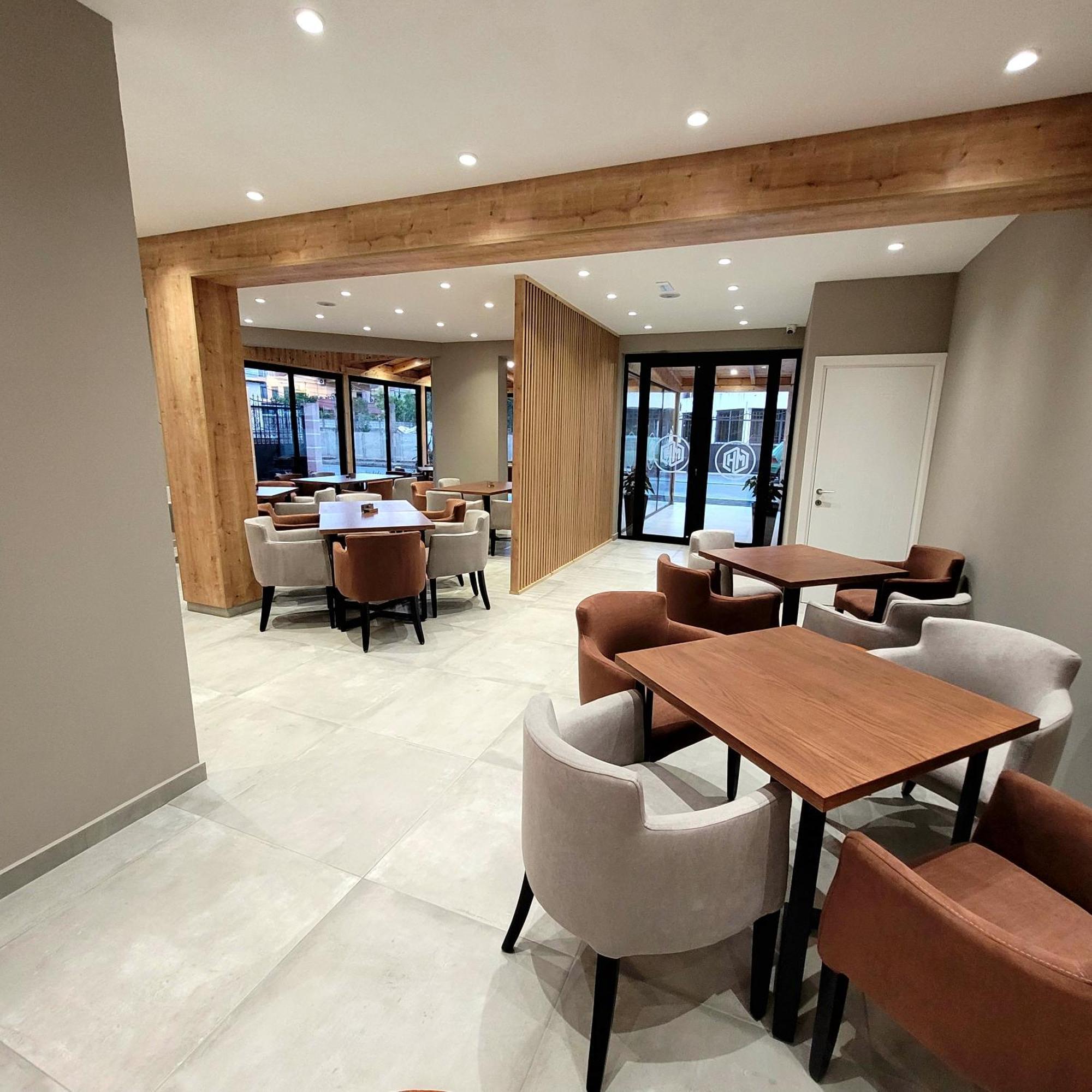 Monduro Hotel Durrës Eksteriør billede