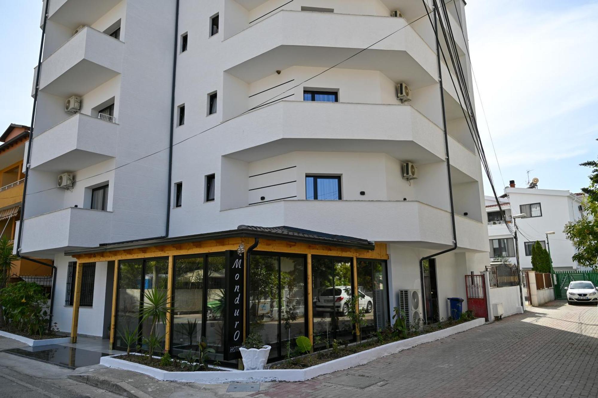 Monduro Hotel Durrës Eksteriør billede