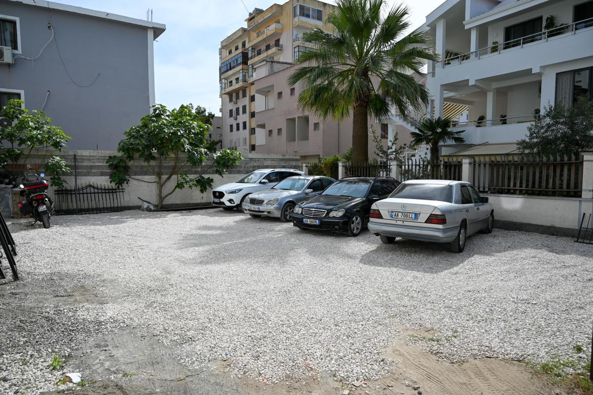 Monduro Hotel Durrës Eksteriør billede