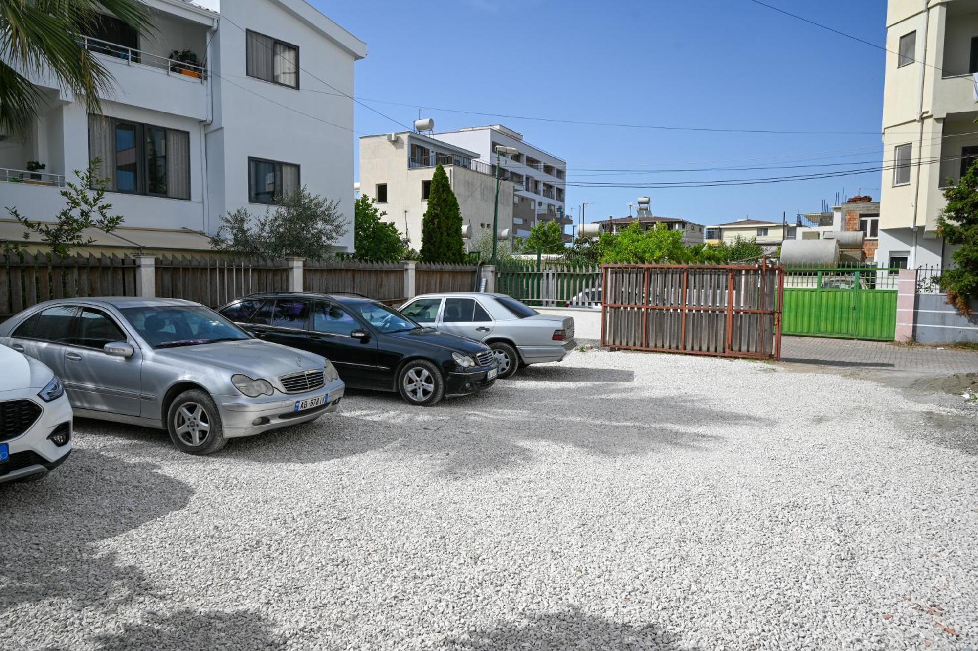 Monduro Hotel Durrës Eksteriør billede